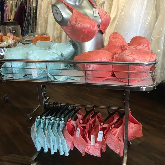Soma Other - NWT Soma Bra Coral